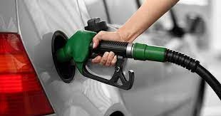 هزینه واقعی بنزین در کشور 200 تومان/نوین اکسپو
